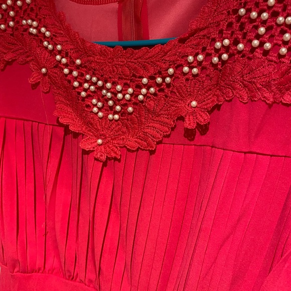 Yinuo AWESOME maxi dress - Picture 4 of 6